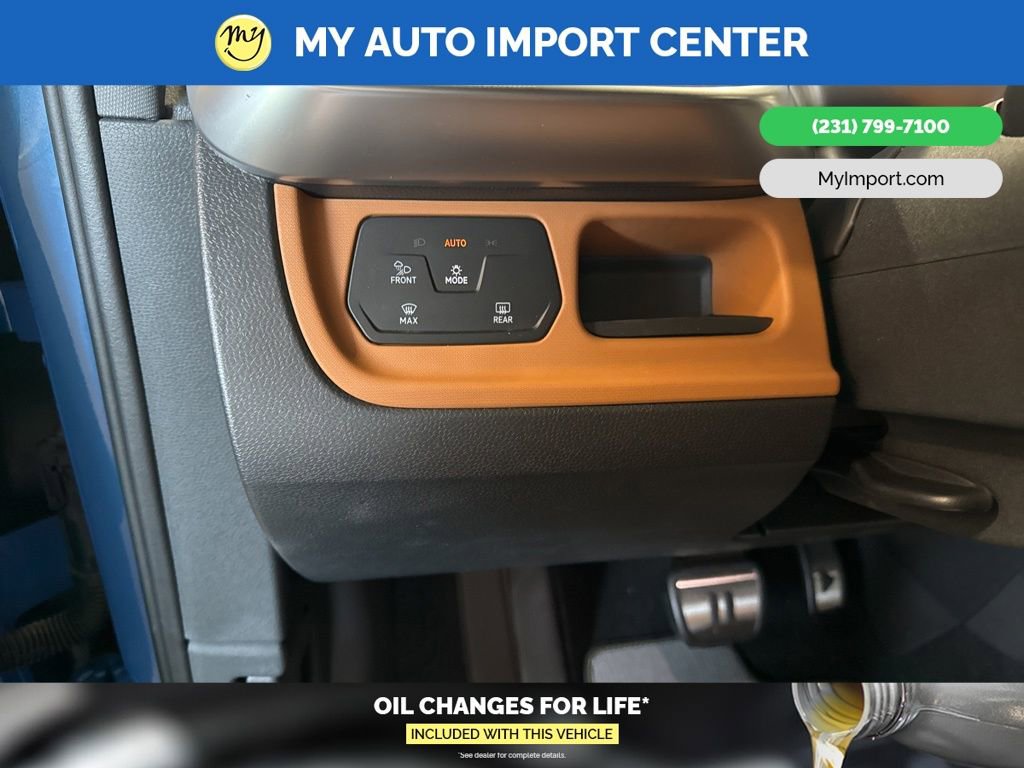 Used 2025 Volkswagen ID. Buzz Pro S image 12
