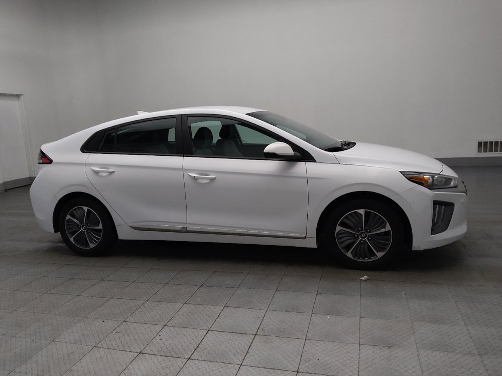 Used 2021 Hyundai Ioniq SE FWD image 11