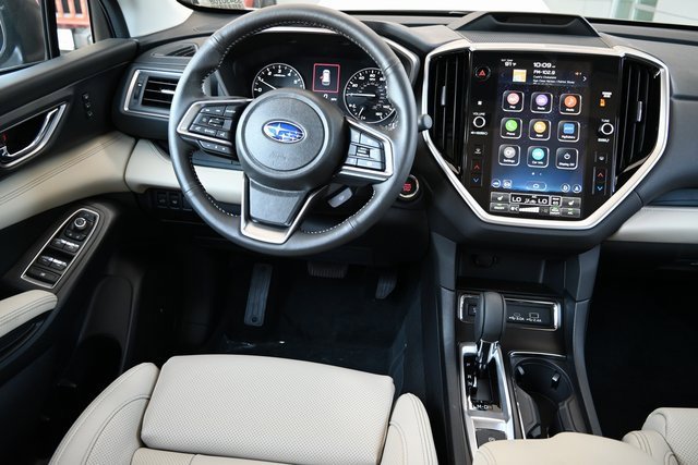 New 2025 Subaru Ascent Limited image 9