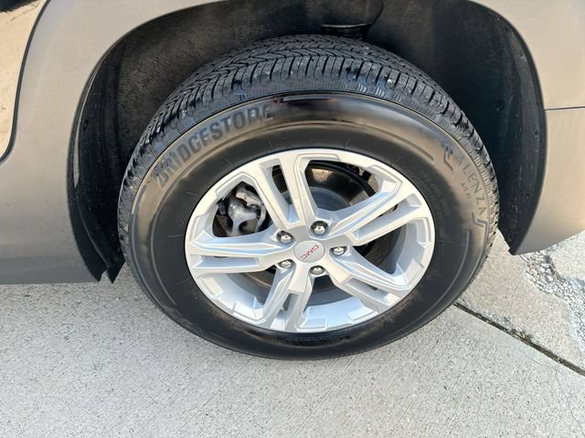 Used 2023 GMC Terrain SLE w/ Driver Convenience Package AWD/4WD image 48
