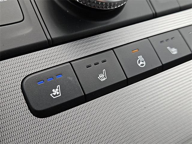 New 2024 Hyundai Palisade Calligraphy image 15