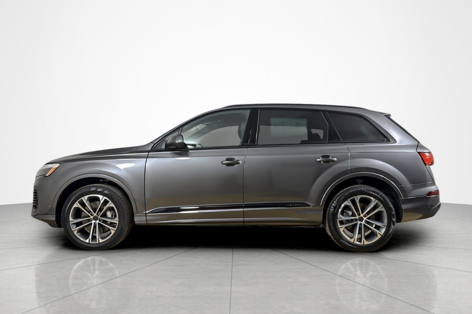 New 2026 Audi Q7 2.0T Premium Plus AWD/4WD image 3