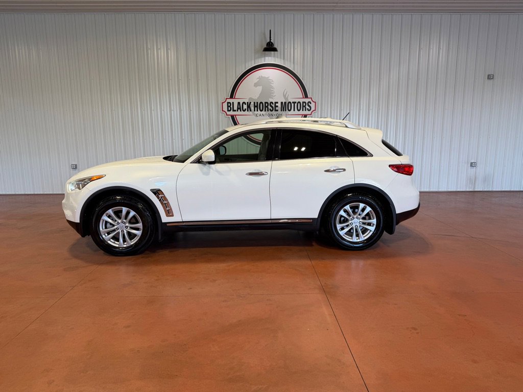 Used 2013 INFINITI FX37 AWD w/ Premium Pkg image 2