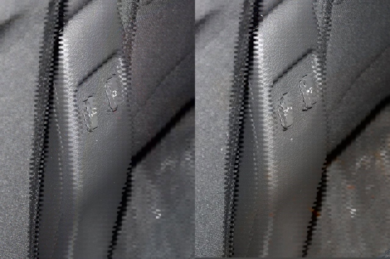 Used 2024 Nissan Kicks SR image 18