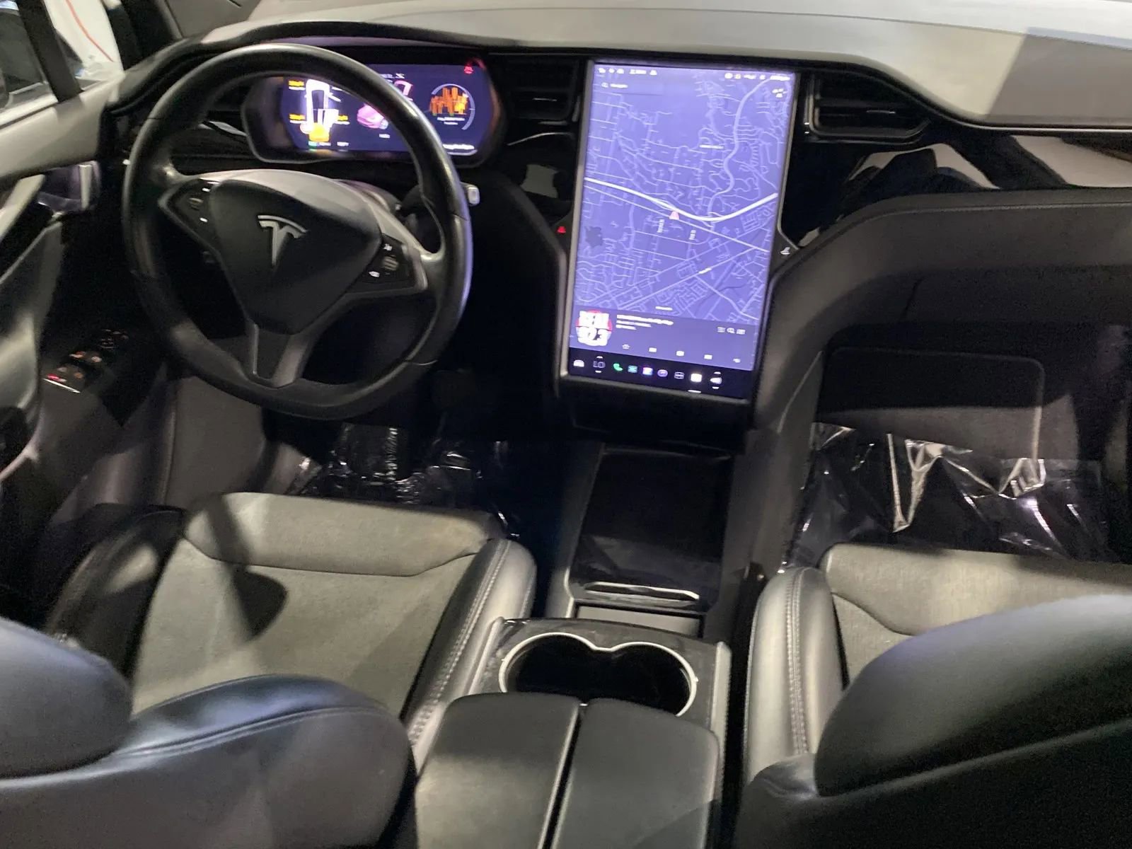 Used 2018 Tesla Model X 75D image 5