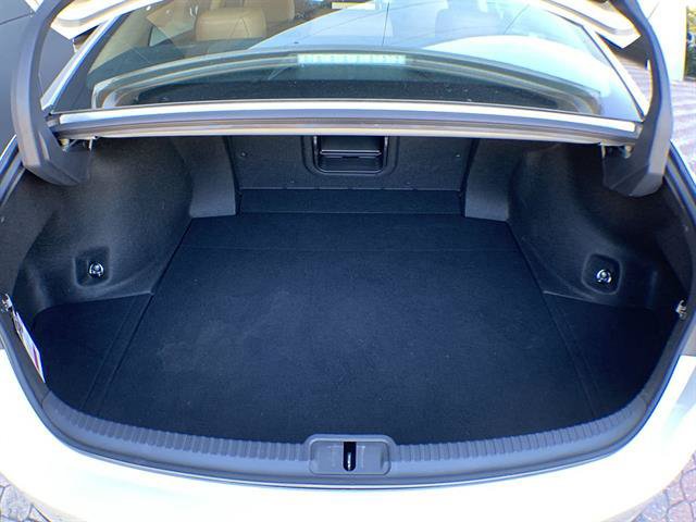 Certified 2025 Lexus ES 300h w/ Premium Package FWD image 24