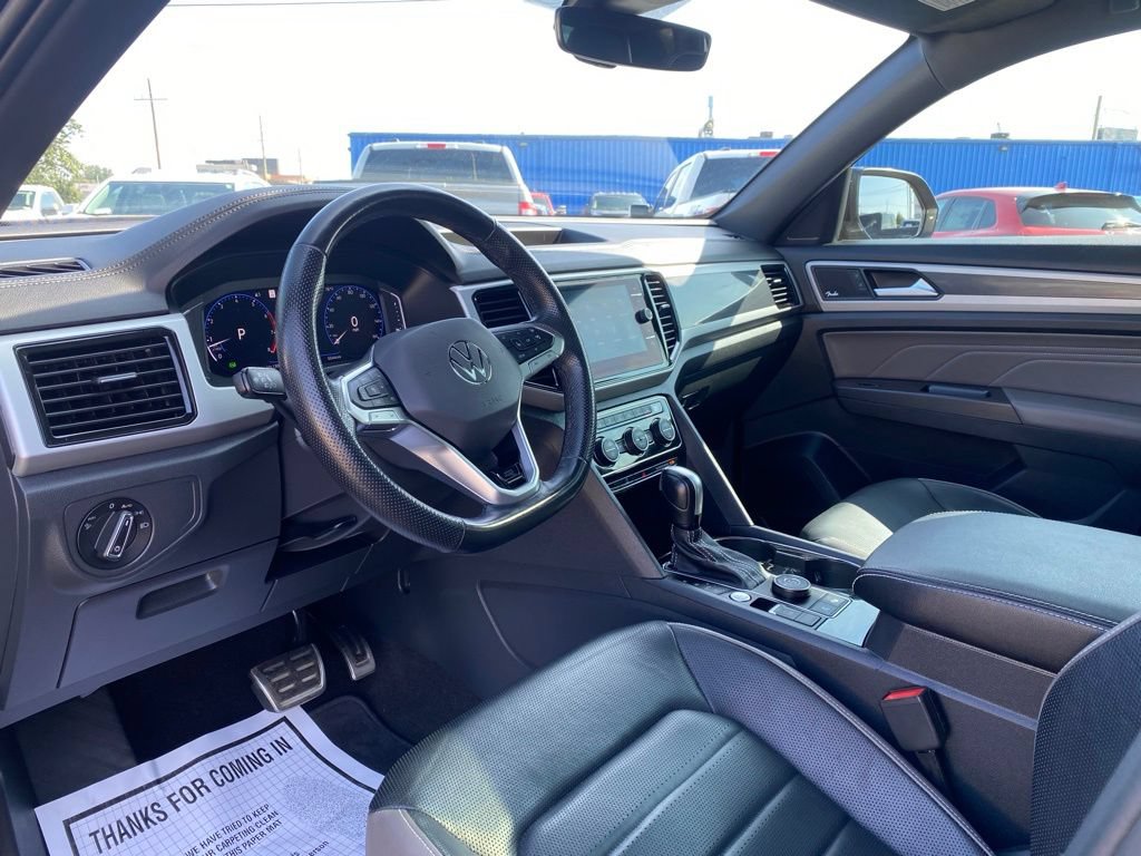 Used 2022 Volkswagen Atlas Cross Sport SEL Premium R-Line AWD/4WD image 10
