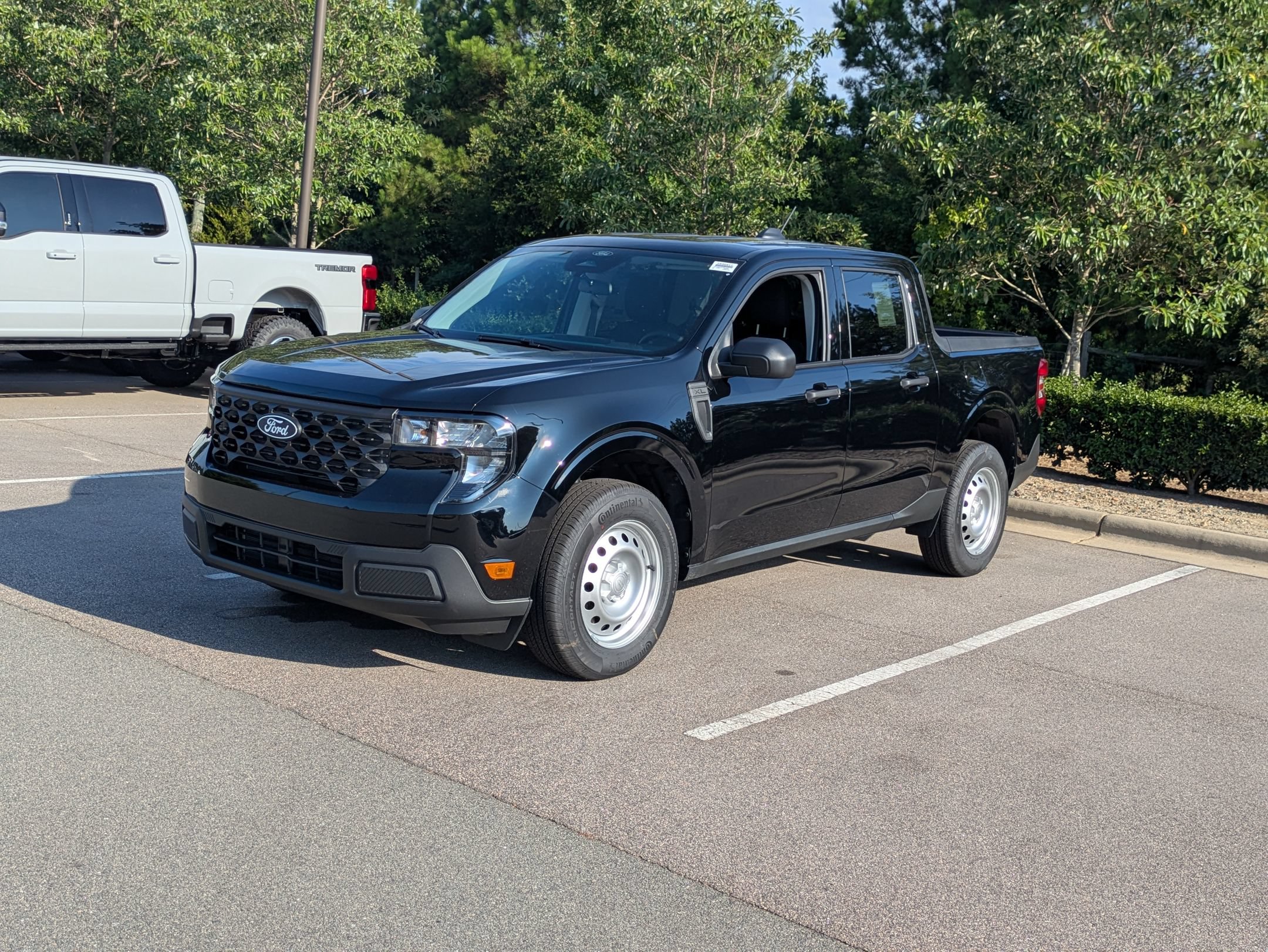 New 2026 Ford Maverick XL FWD image 8