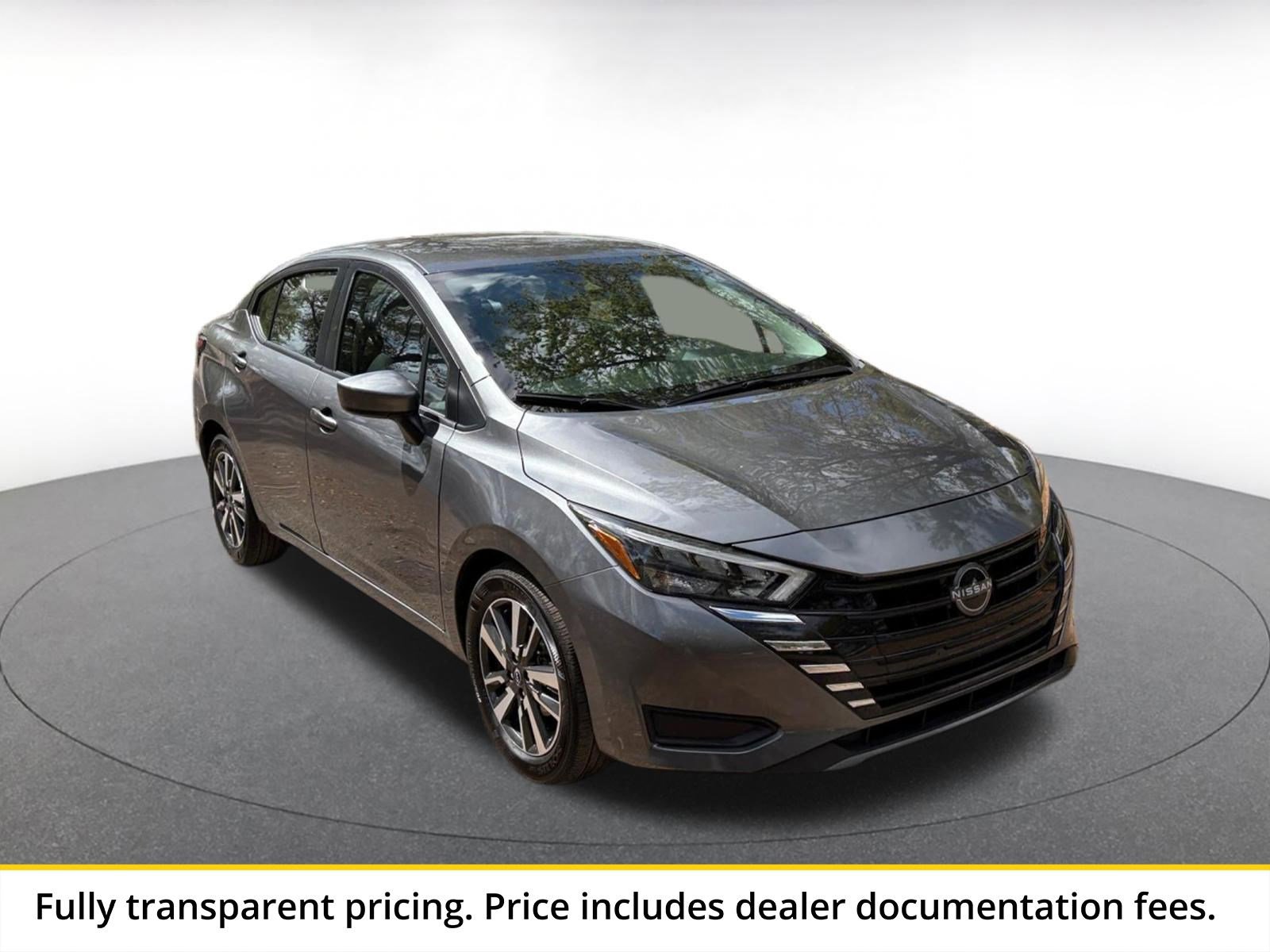 Used 2025 Nissan Versa SV FWD image 1