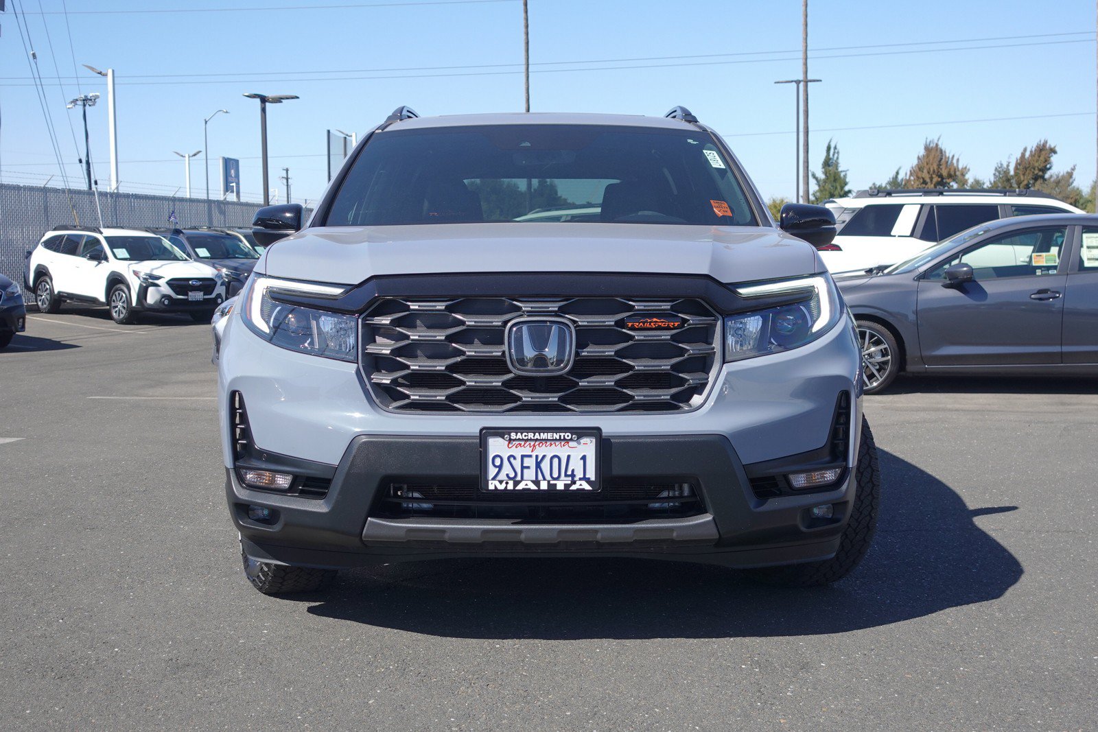 Used 2025 Honda Passport TrailSport image 3