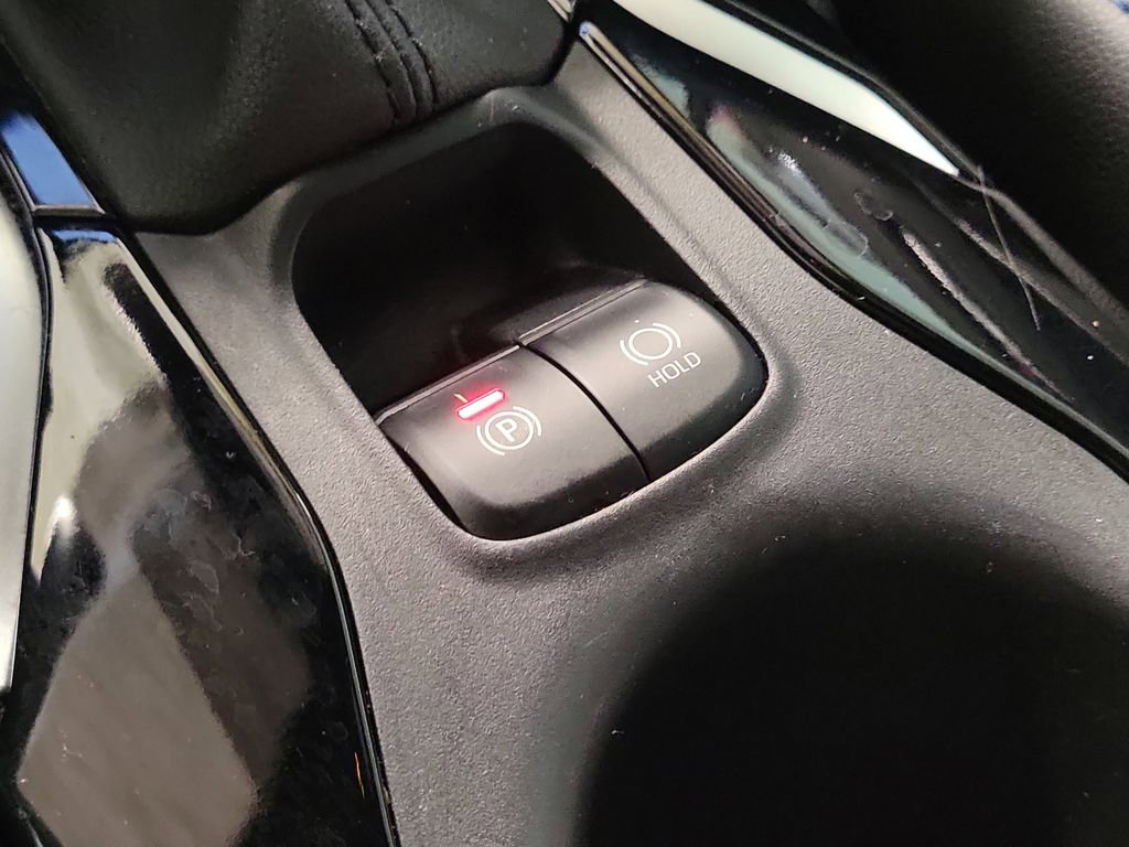 Used 2024 Toyota Corolla Cross XSE w/ Convenience Package AWD/4WD image 30