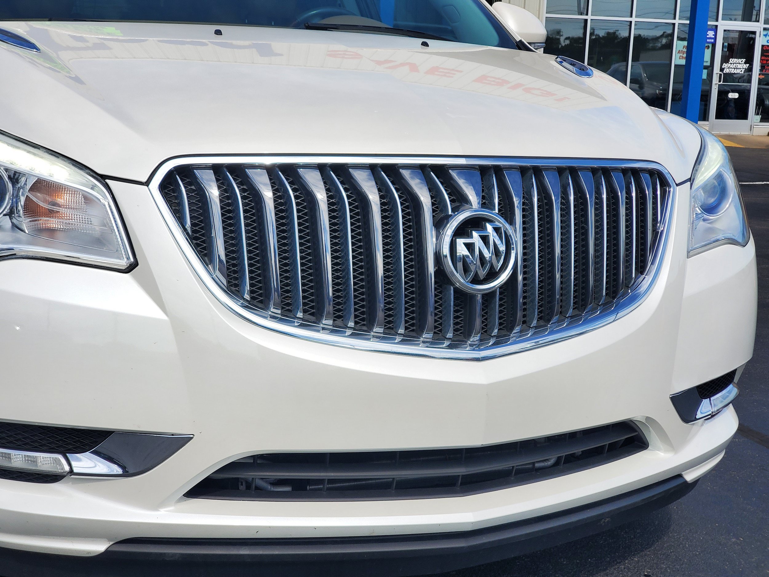 Used 2014 Buick Enclave Leather FWD image 7
