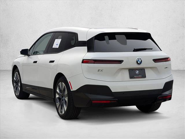 Certified 2023 BMW iX xDrive50 w/ Premium Package image 8