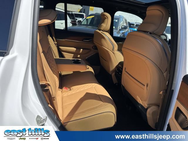 Certified 2024 Jeep Grand Cherokee Summit AWD/4WD image 20