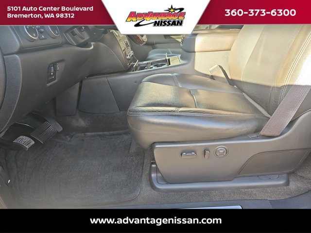 Used 2014 GMC Sierra 3500 Denali AWD/4WD image 18