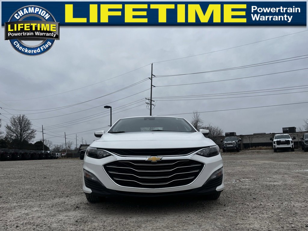 Used 2023 Chevrolet Malibu LT image 4