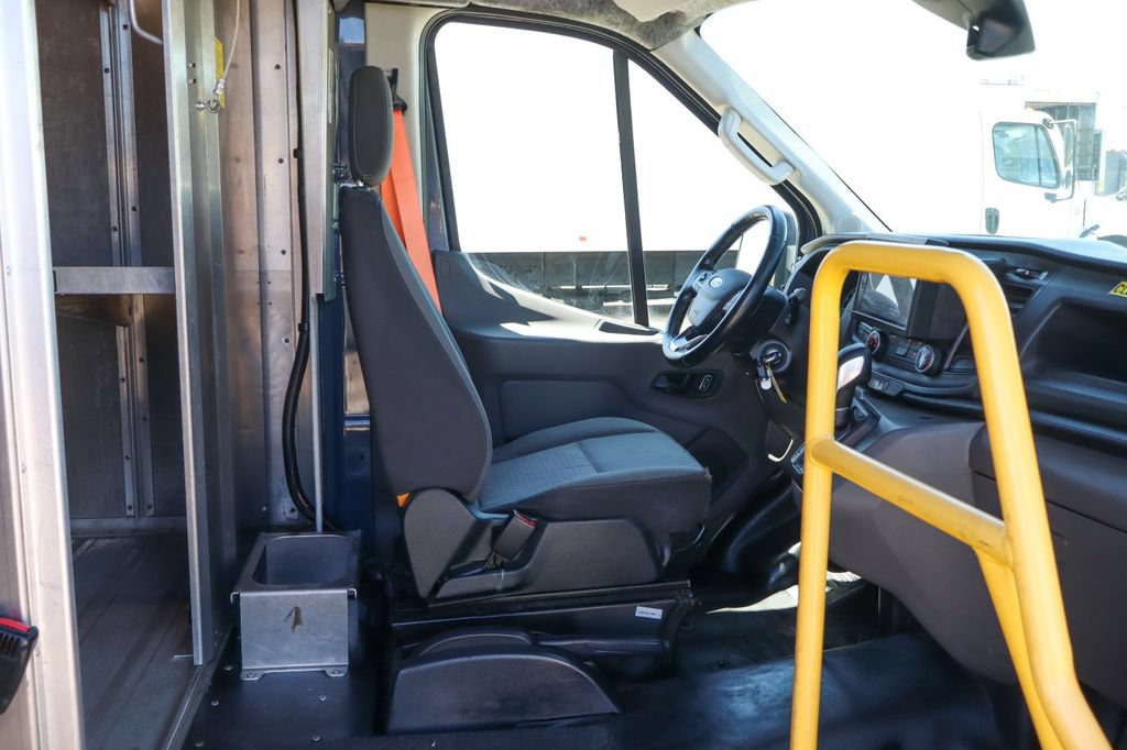 Used 2022 Ford Transit 350 DRW RWD image 32