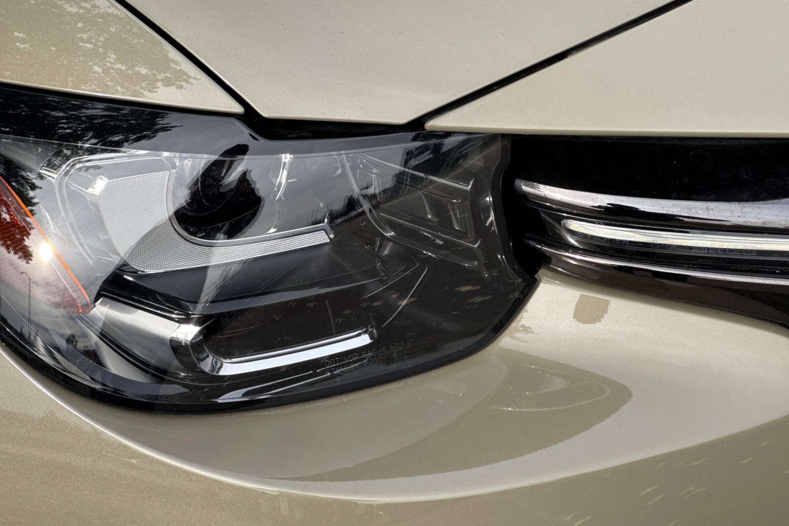 New 2025 MAZDA CX-70 Plug-In Hybrid w/ Premium Plus image 30