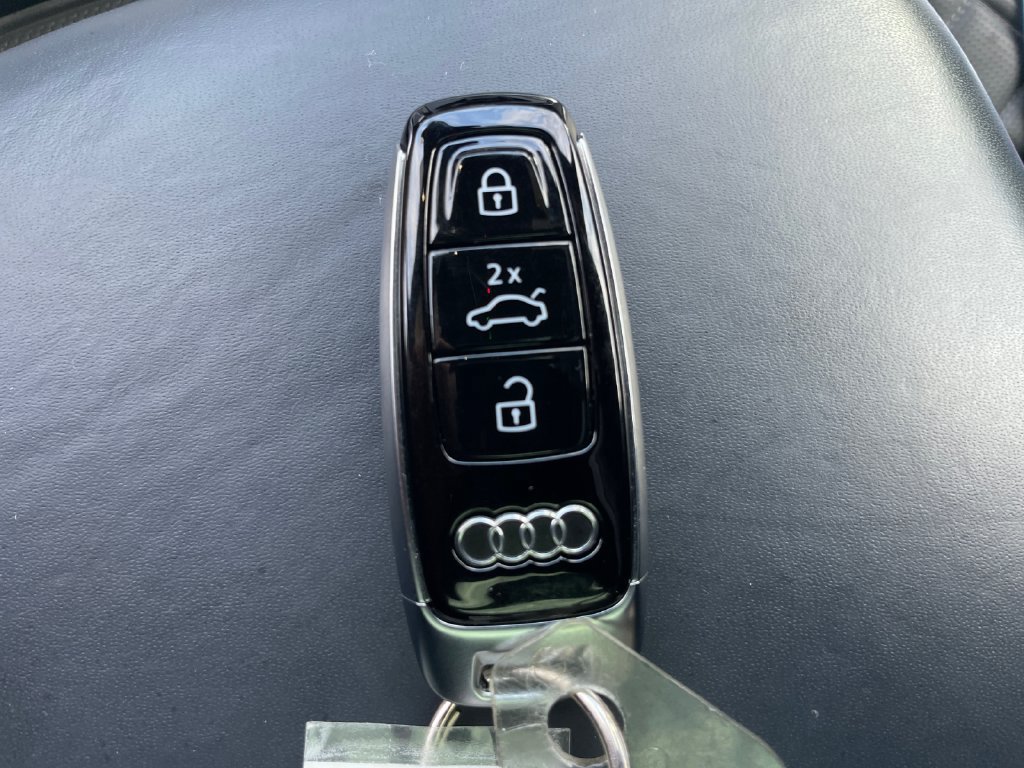 Used 2022 Audi SQ8 Premium Plus AWD/4WD image 26
