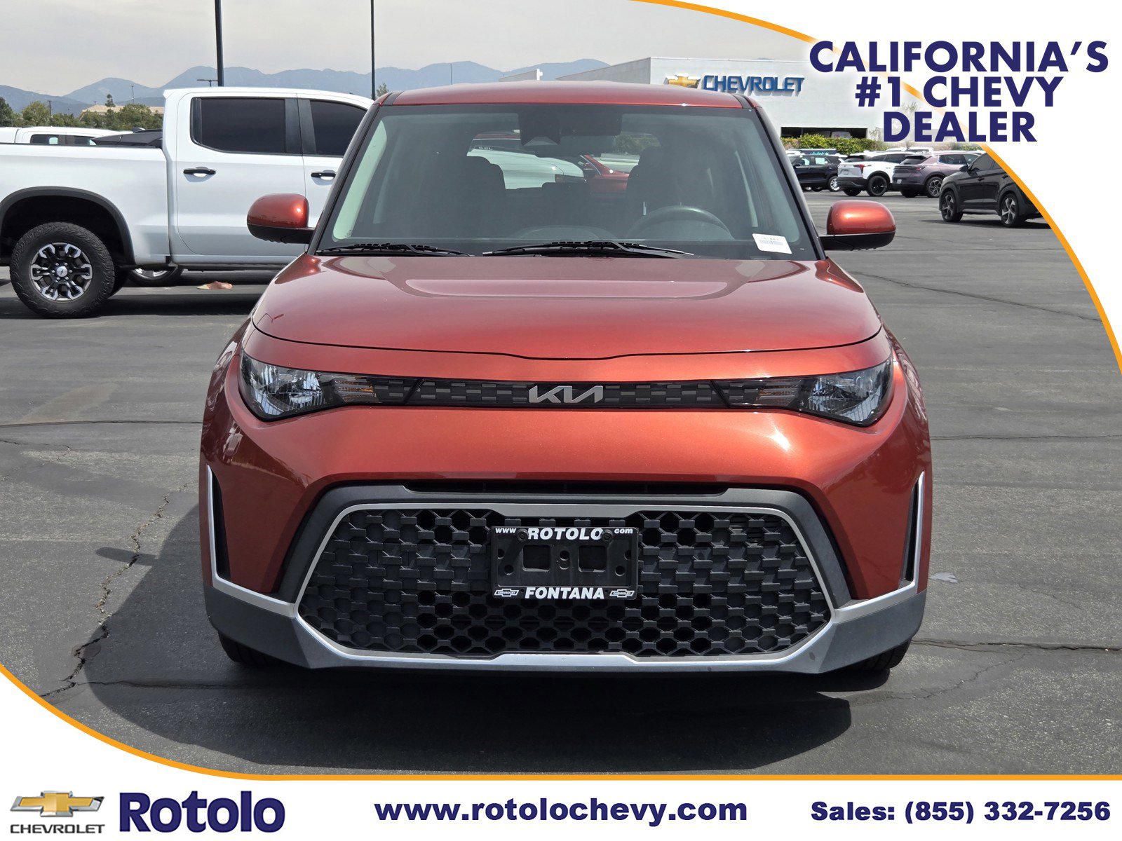 Used 2023 Kia Soul LX w/ LX Technology Package image 2