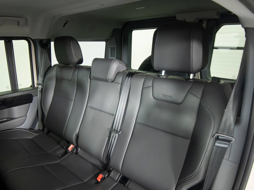 Used 2024 INEOS Grenadier AWD/4WD image 41