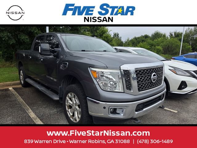 Used 2017 Nissan Titan SV RWD image 1
