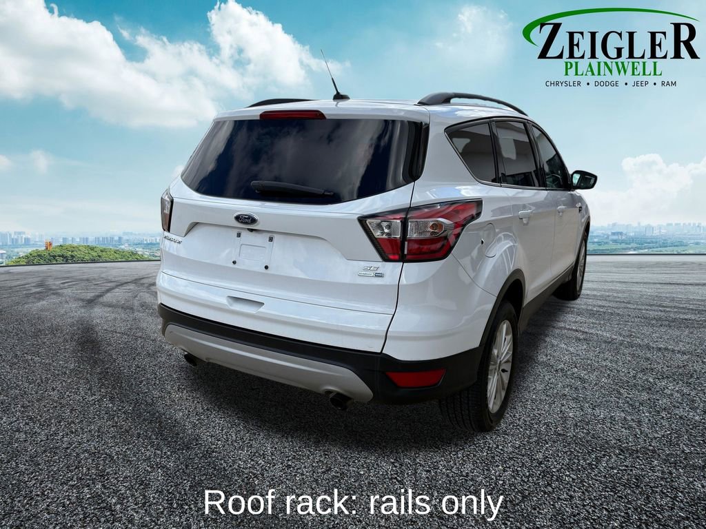 Used 2018 Ford Escape SE w/ Ford Safe & Smart Package image 7