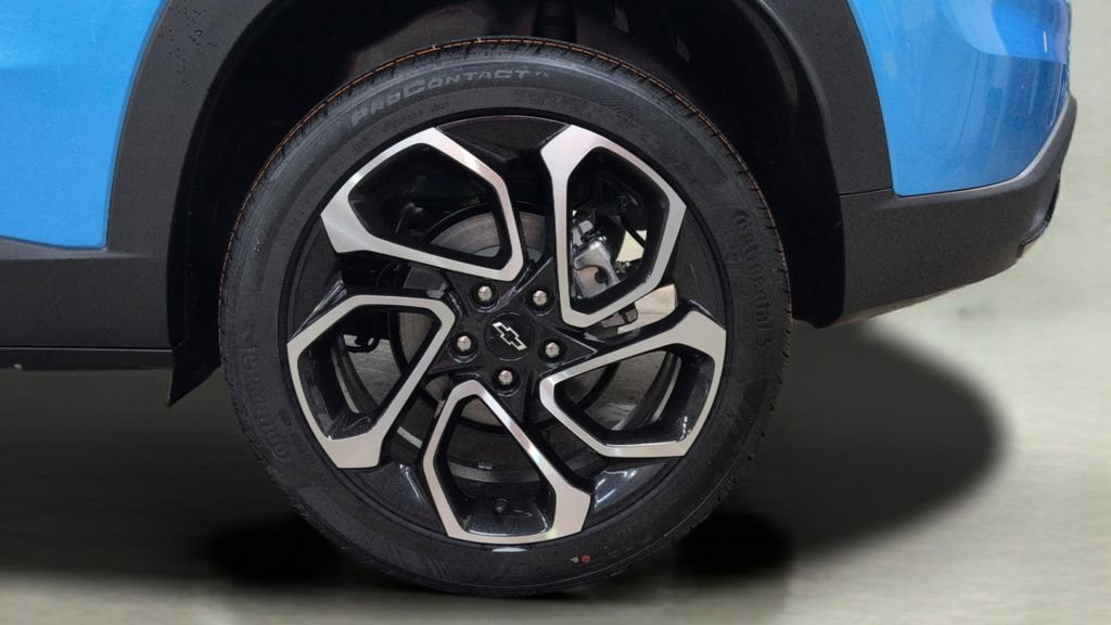 New 2026 Chevrolet Trax RS w/ Driver Confidence Package FWD image 28
