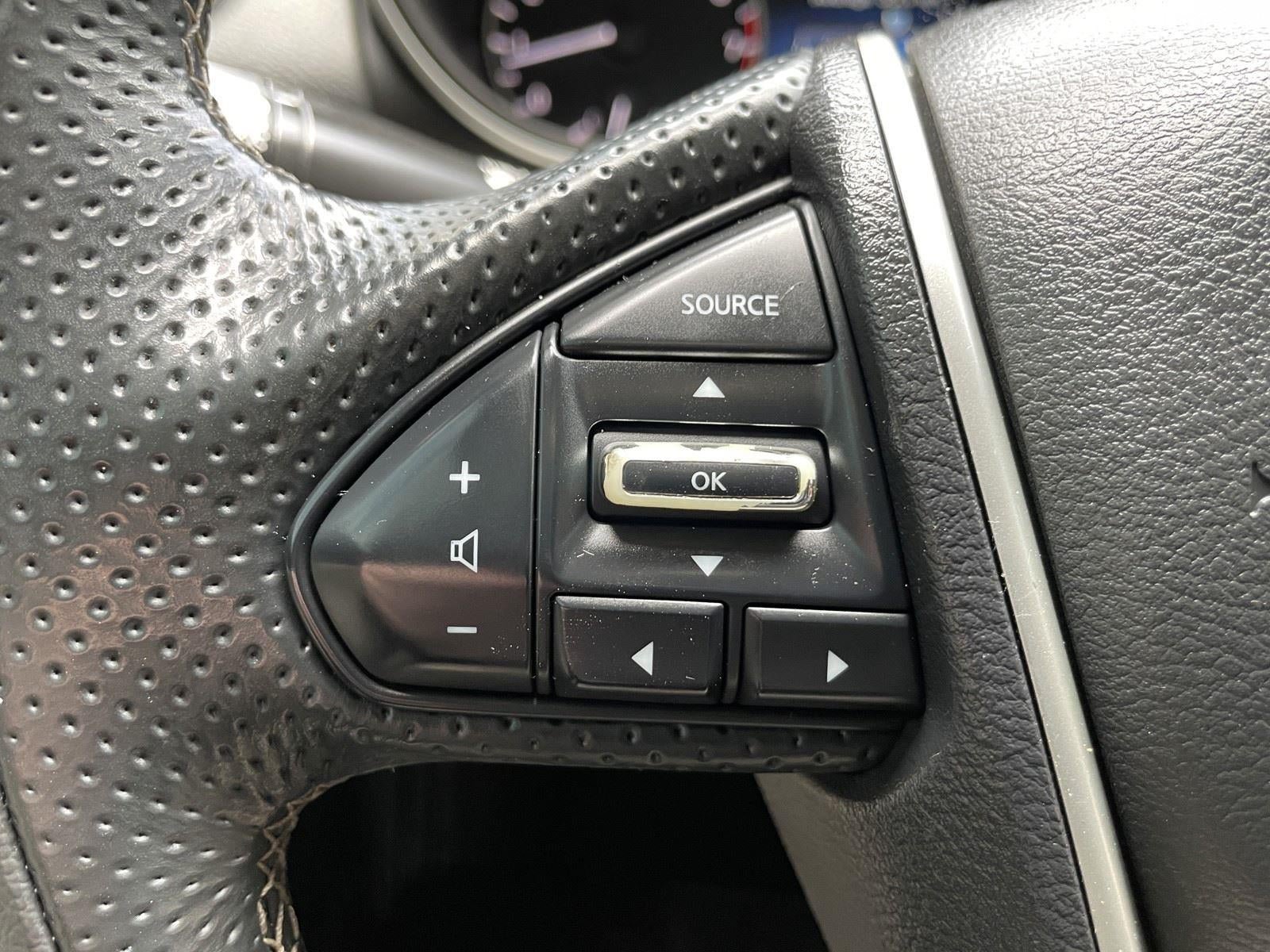 Used 2022 Nissan Maxima SV w/ Floor Mat Group FWD image 19