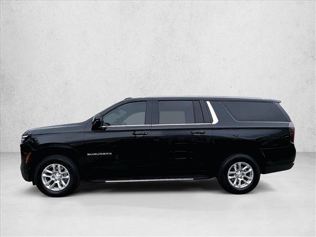 Used 2026 Chevrolet Suburban LS RWD image 6