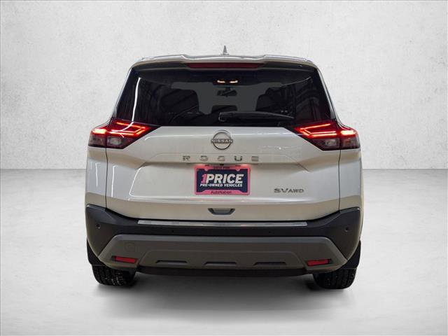 Used 2023 Nissan Rogue SV image 6