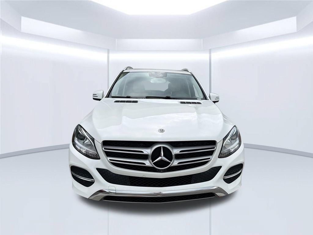 Used 2018 Mercedes-Benz GLE 350 image 2