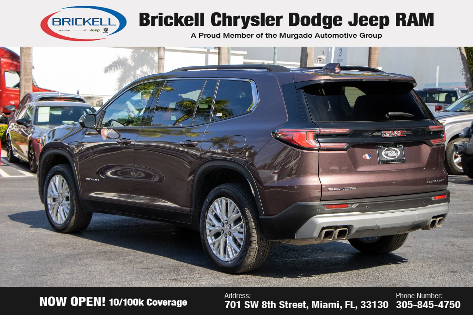 Used 2024 GMC Acadia Elevation image 7