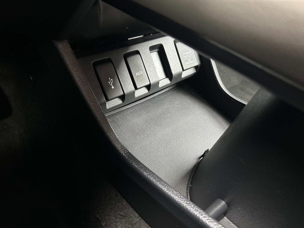 Used 2018 Honda HR-V LX image 30