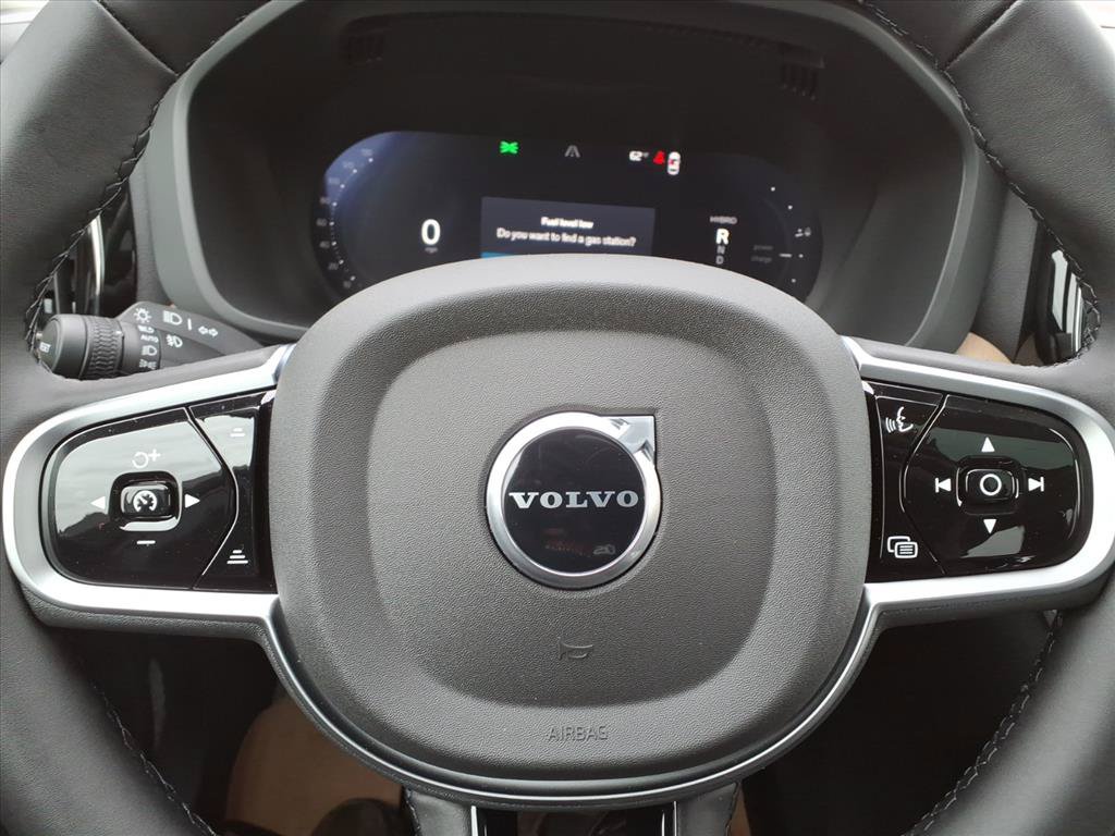 New 2026 Volvo XC60 T8 Plus w/ Protection Package Premier AWD/4WD image 10