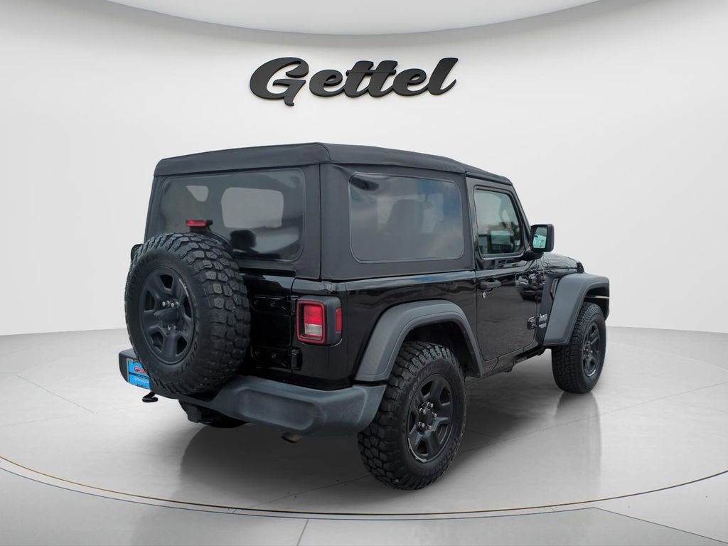 Used 2019 Jeep Wrangler Sport image 12