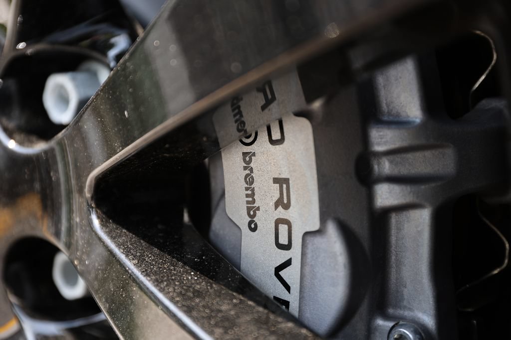 New 2026 Land Rover Range Rover Sport Dynamic SE AWD/4WD image 6