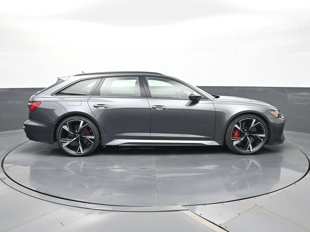Used 2021 Audi RS 6 w/ Carbon Optic Package AWD/4WD image 22