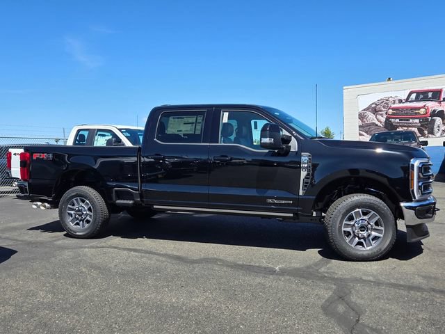New 2026 Ford F250 Lariat w/ FX4 Off-Road Package AWD/4WD image 3