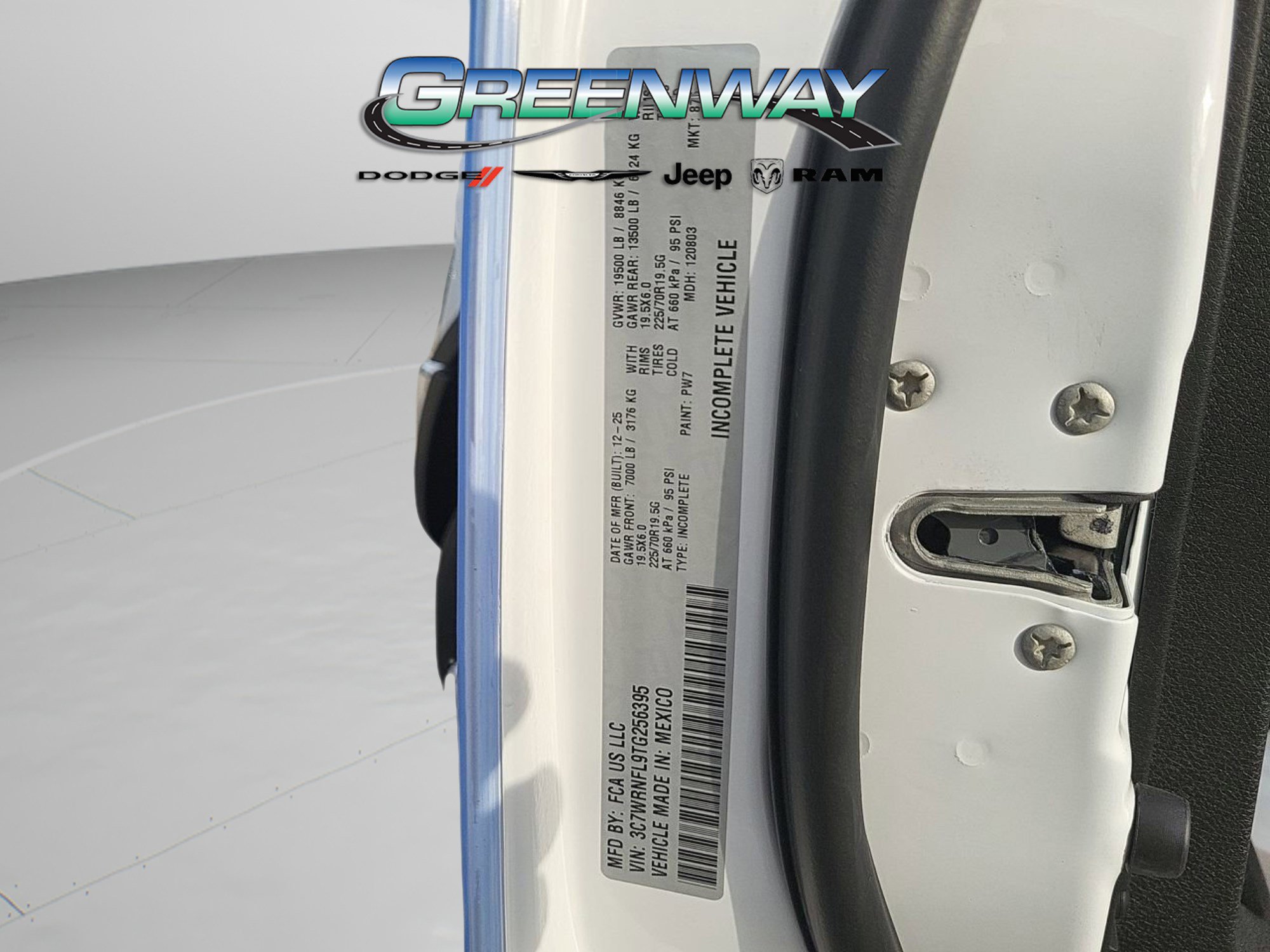 New 2026 RAM 5500 Tradesman w/ Chrome Appearance Group image 27