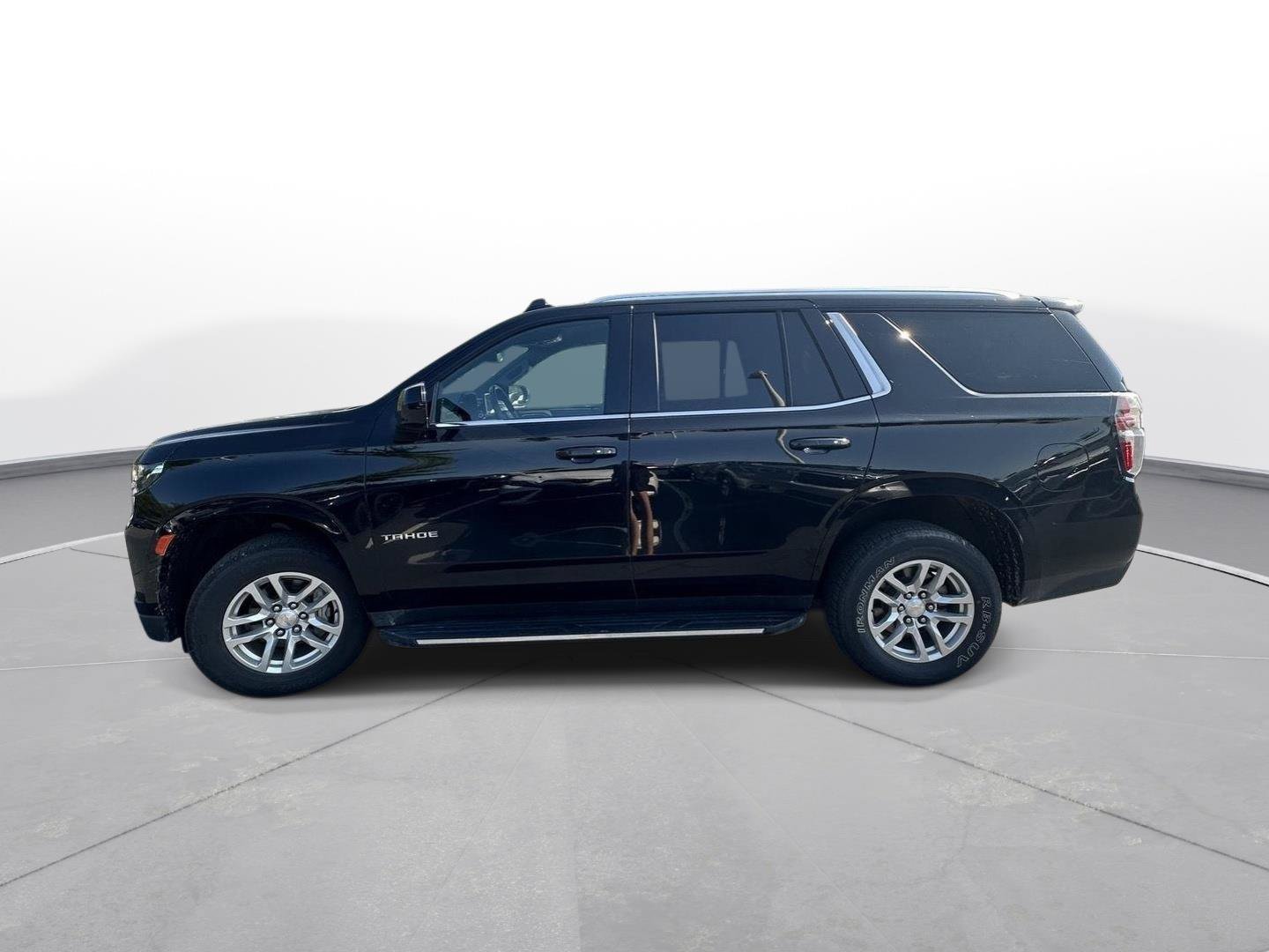 Used 2024 Chevrolet Tahoe LT AWD/4WD image 9
