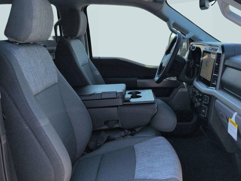 New 2026 Ford F250 XLT w/ XLT Premium Package AWD/4WD image 31