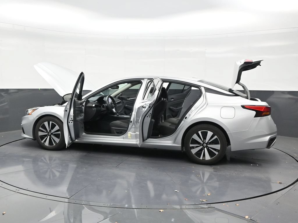 Used 2019 Nissan Altima 2.5 SV FWD image 30
