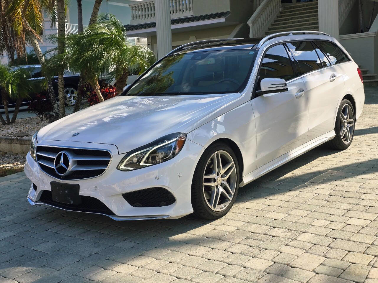 Used 2014 Mercedes-Benz E 350 4MATIC Wagon w/ Premium 1 Package image 29