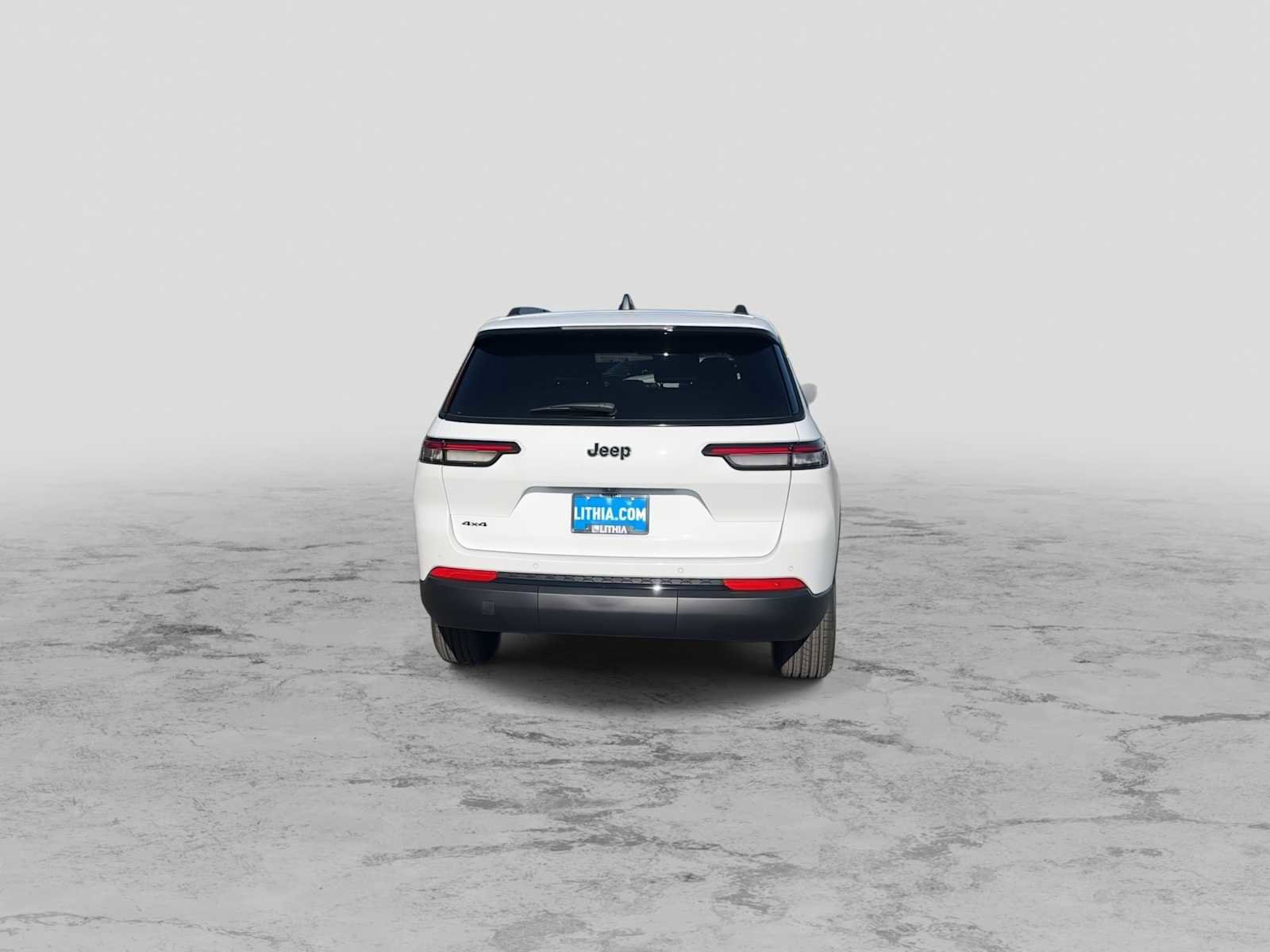 New 2025 Jeep Grand Cherokee L Altitude image 7