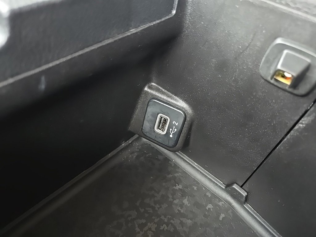 Used 2024 Jeep Wrangler Sahara w/ Technology Group image 68