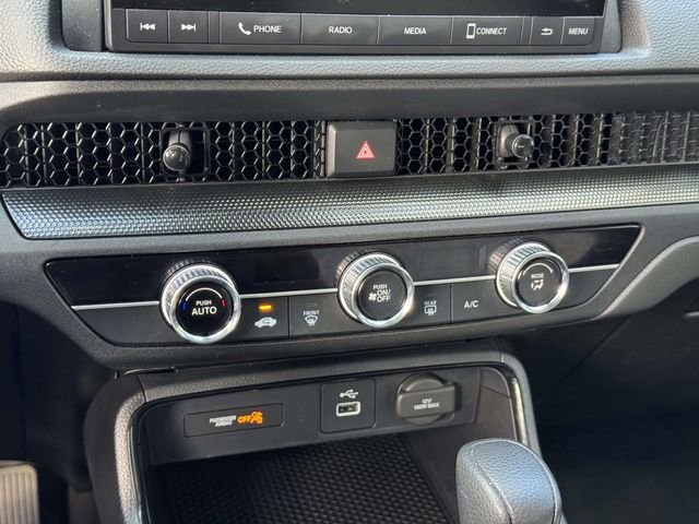 Certified 2025 Honda CR-V LX image 27