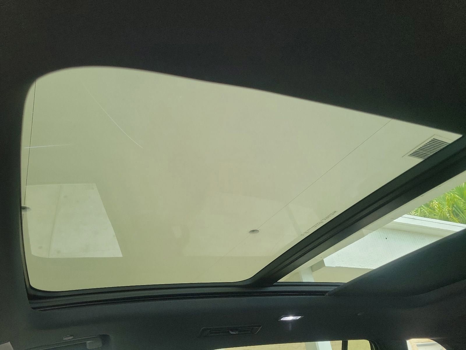 Used 2026 Buick Enclave Avenir FWD image 22