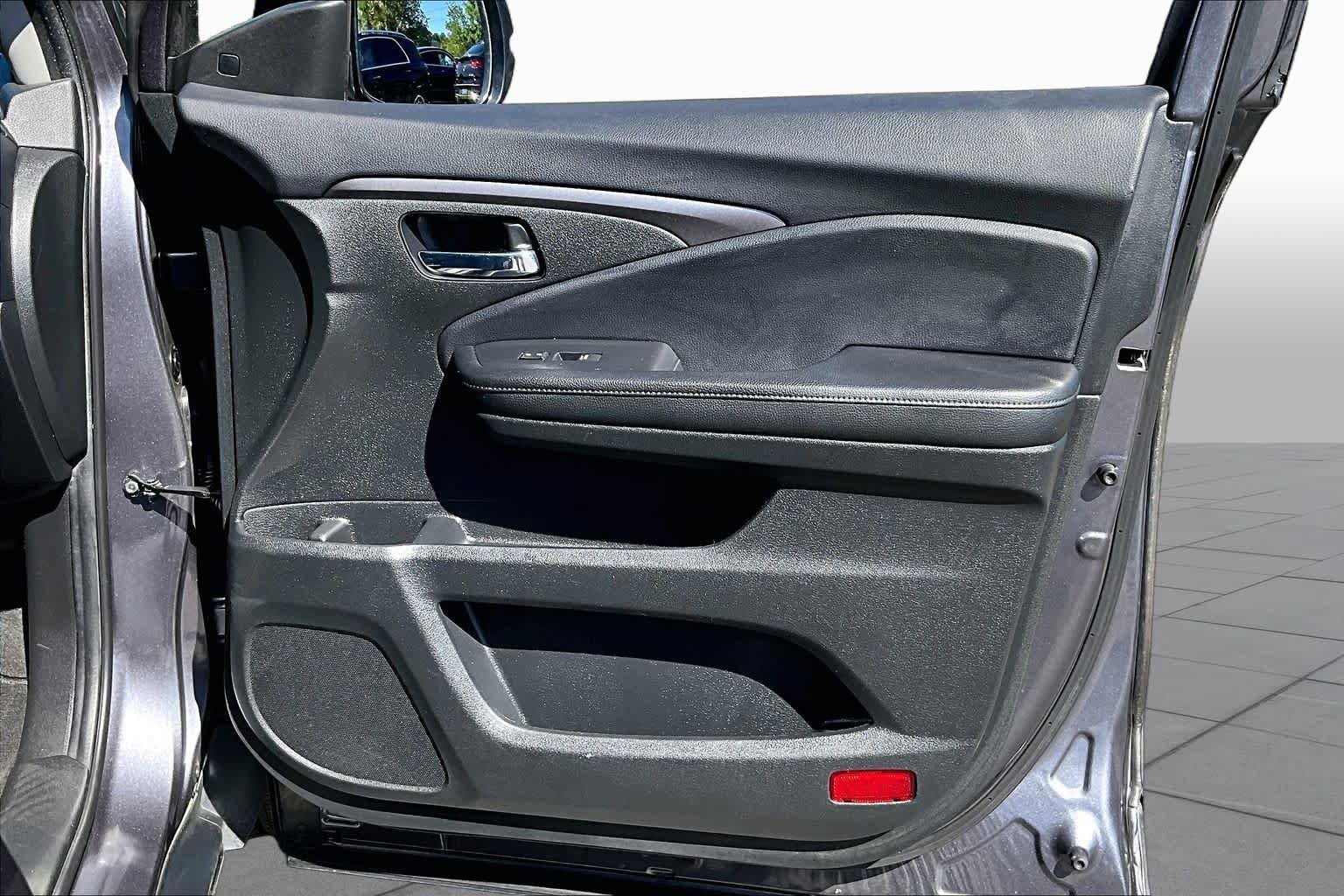 Used 2019 Honda Pilot EX-L image 23