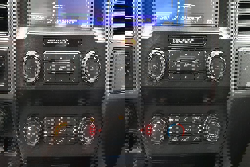 Used 2020 Ford F150 XLT w/ Equipment Group 302A Luxury image 25